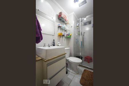Banheiro de apartamento à venda com 2 quartos, 52m² em Paraisópolis, São Paulo