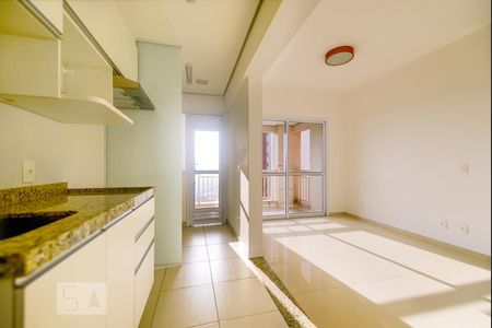 Sala e Cozinha e Lavabo de apartamento para alugar com 2 quartos, 57m² em Vila Homero Thon, Santo André