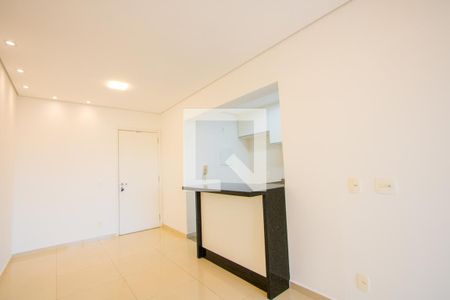 Sala de apartamento para alugar com 2 quartos, 57m² em Vila Homero Thon, Santo André