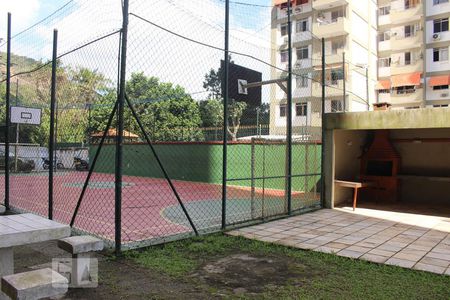 Apartamento à venda com 65m², 2 quartos e 1 vagaÁrea comum - Quadra