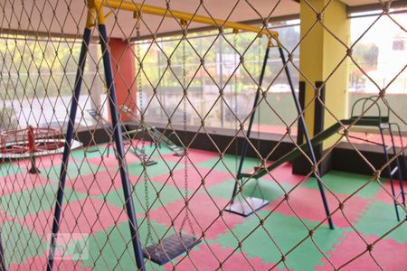 Apartamento à venda com 65m², 2 quartos e 1 vagaÁrea Comum - Playground