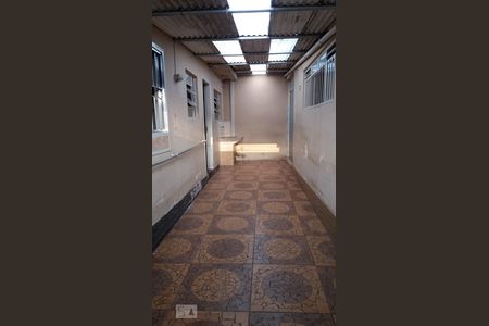 Área de Serviço de casa para alugar com 2 quartos, 116m² em Vila Osasco, Osasco