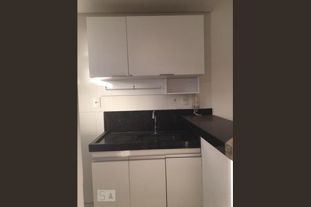 Cozinha de apartamento para alugar com 1 quarto, 30m² em Setor Leste Universitário, Goiânia