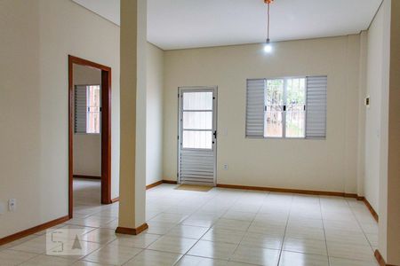 Sala de apartamento à venda com 4 quartos, 100m² em Petrópolis, Porto Alegre