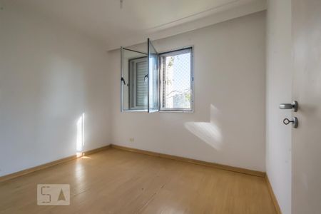 Quarto 1 de apartamento para alugar com 2 quartos, 64m² em Jardim Marajoara, São Paulo