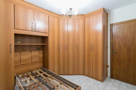 Casa para alugar com 200m², 3 quartos e 3 vagas Casa para alugar com 200m², 3 quartos e 3 vagasQuarto 3