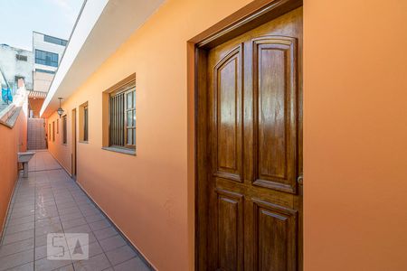 Casa para alugar com 200m², 3 quartos e 3 vagas Casa para alugar com 200m², 3 quartos e 3 vagasCorredor