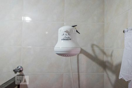 Casa para alugar com 200m², 3 quartos e 3 vagas Casa para alugar com 200m², 3 quartos e 3 vagasChuveiro