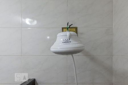 Casa para alugar com 200m², 3 quartos e 3 vagas Casa para alugar com 200m², 3 quartos e 3 vagasChuveiro