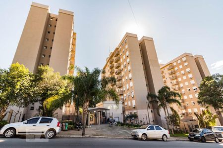Apartamento à venda com 72m², 3 quartos e 2 vagasFachada
