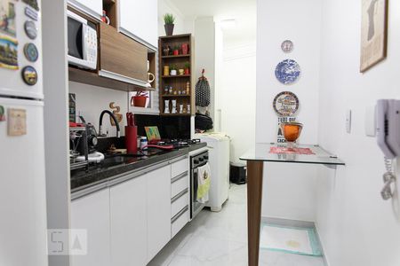 Apartamento à venda com 42m², 1 quarto e 1 vagaCozinha