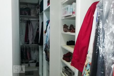 Closet da Suíte 1 de apartamento à venda com 4 quartos, 175m² em Vila Carrão, São Paulo