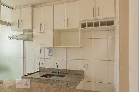 Cozinha - Armários de apartamento à venda com 2 quartos, 49m² em Jardim Márcia, Campinas