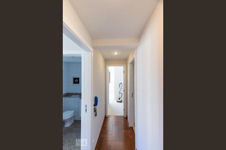 Apartamento à venda com 140m², 3 quartos e 2 vagas Apartamento à venda com 140m², 3 quartos e 2 vagasCorredor