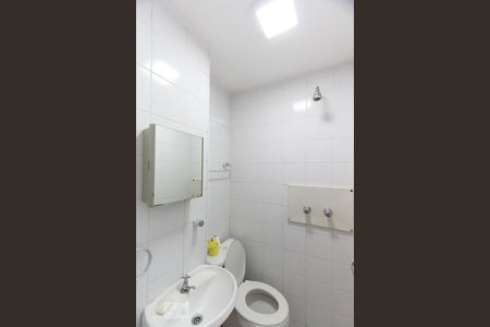 Apartamento à venda com 140m², 3 quartos e 2 vagas Apartamento à venda com 140m², 3 quartos e 2 vagasBanheiro de serviço