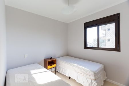 Apartamento à venda com 140m², 3 quartos e 2 vagas Apartamento à venda com 140m², 3 quartos e 2 vagasSuíte 2