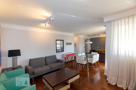 Sala de apartamento à venda com 3 quartos, 140m² em Vila Suzana, São Paulo