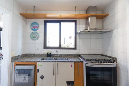 Apartamento à venda com 140m², 3 quartos e 2 vagas Apartamento à venda com 140m², 3 quartos e 2 vagasCozinha