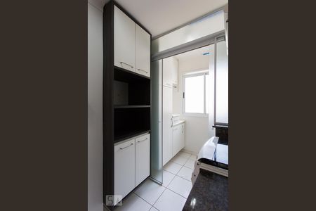 Apartamento à venda com 65m², 2 quartos e 1 vagaCozinha e Área de Serviço