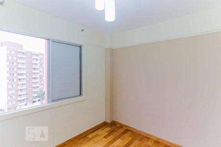 Quarto 2 de apartamento para alugar com 3 quartos, 70m² em Jardim Taquaral, São Paulo