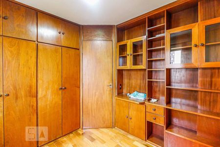 Quarto 1 de apartamento para alugar com 3 quartos, 70m² em Jardim Taquaral, São Paulo