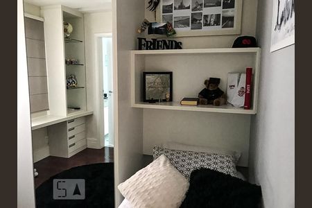 Apartamento à venda com 124m², 3 quartos e 2 vagasSuíte 2