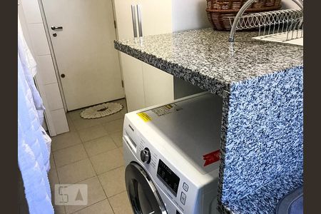 Apartamento à venda com 124m², 3 quartos e 2 vagasÁrea de Serviço