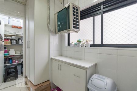 Apartamento à venda com 114m², 3 quartos e 2 vagasÁrea de Serviço