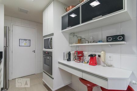 Apartamento à venda com 114m², 3 quartos e 2 vagasCozinha