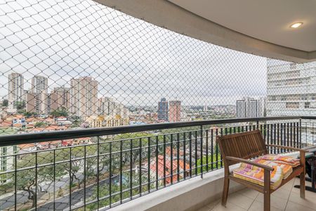 Apartamento à venda com 114m², 3 quartos e 2 vagasVaranda