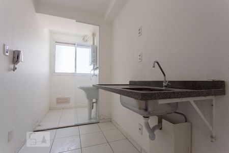 Cozinha de apartamento para alugar com 2 quartos, 50m² em Penha de França, São Paulo