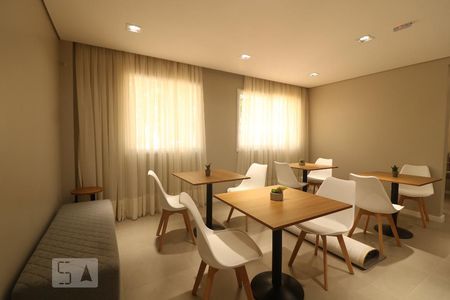 Apartamento para alugar com 25m², 1 quarto e sem vagaÁrea comum - Salão de festas