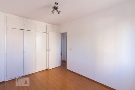 Apartamento à venda com 66m², 2 quartos e 1 vagaQuarto 1