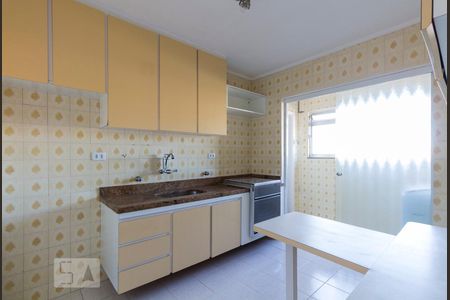 Apartamento à venda com 66m², 2 quartos e 1 vagaCozinha