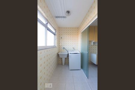 Apartamento à venda com 66m², 2 quartos e 1 vagaÁrea de Serviço