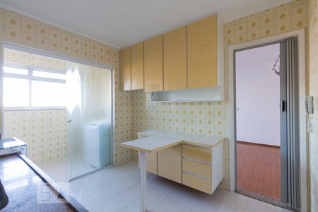 Apartamento à venda com 66m², 2 quartos e 1 vagaCozinha