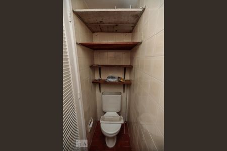 Apartamento para alugar com 65m², 2 quartos e 1 vagaBanheiro de Serviço