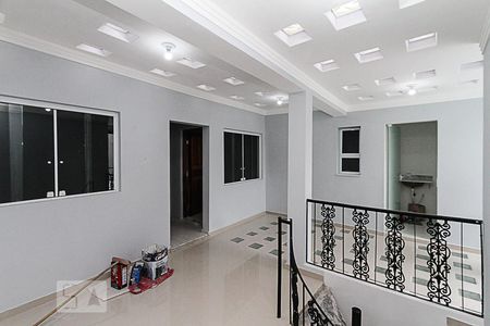 Casa à venda com 200m², 3 quartos e 4 vagas Casa à venda com 200m², 3 quartos e 4 vagashall