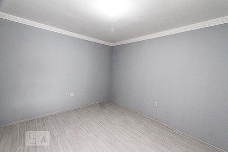 Casa à venda com 200m², 3 quartos e 4 vagas Casa à venda com 200m², 3 quartos e 4 vagasSuite