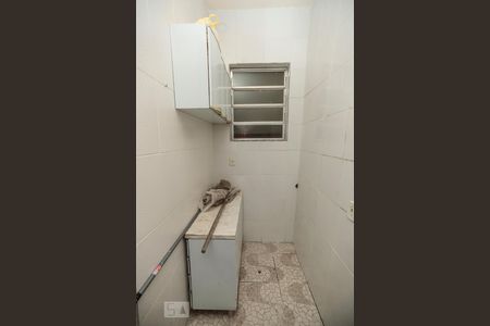 Apartamento para alugar com 70m², 2 quartos e sem vagaÁrea de Serviço