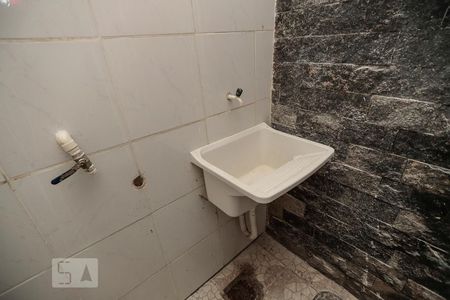 Apartamento para alugar com 70m², 2 quartos e sem vagaÁrea de Serviço