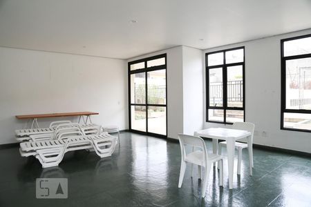 Apartamento para alugar com 56m², 2 quartos e 1 vaga Apartamento para alugar com 56m², 2 quartos e 1 vagaÁrea comum - Salão de festas
