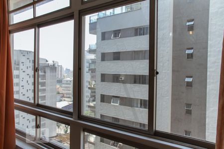 Detalhe Sala de apartamento à venda com 2 quartos, 90m² em Higienópolis, São Paulo