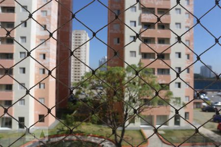 Vista do Quarto 1 de apartamento para alugar com 2 quartos, 60m² em Continental, Osasco