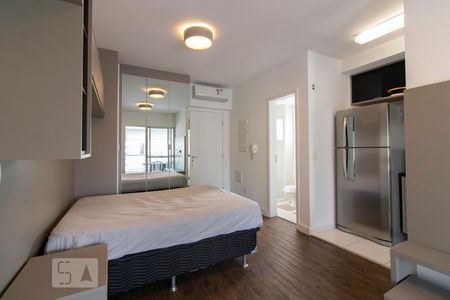 Quarto de kitnet/studio à venda com 1 quarto, 36m² em Indianópolis, São Paulo
