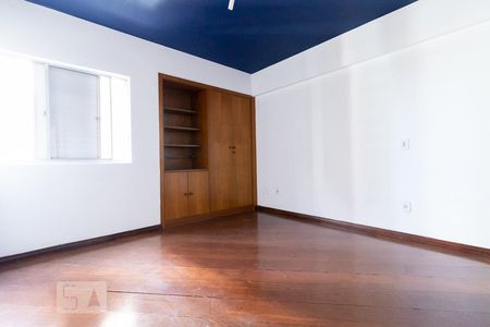 Suíte 2 de apartamento à venda com 2 quartos, 82m² em Vila Madalena, São Paulo