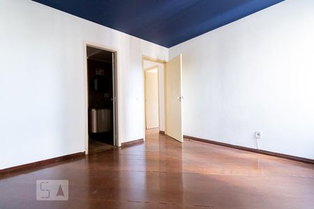 Suíte 2 de apartamento à venda com 2 quartos, 82m² em Vila Madalena, São Paulo