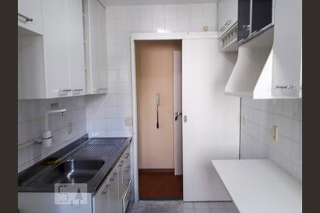 Cozinha de apartamento para alugar com 2 quartos, 49m² em Jardim Íris, São Paulo