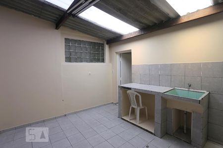 Área de Serviço de casa para alugar com 2 quartos, 90m² em Vila Gertrudes, São Paulo