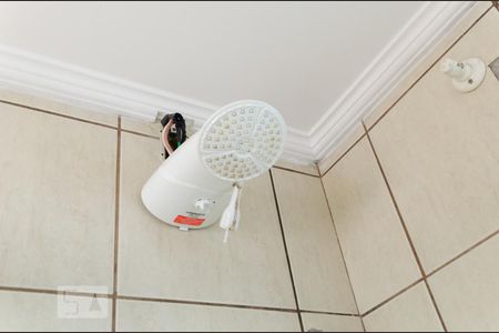 Apartamento para alugar com 52m², 2 quartos e sem vagaChuveiro